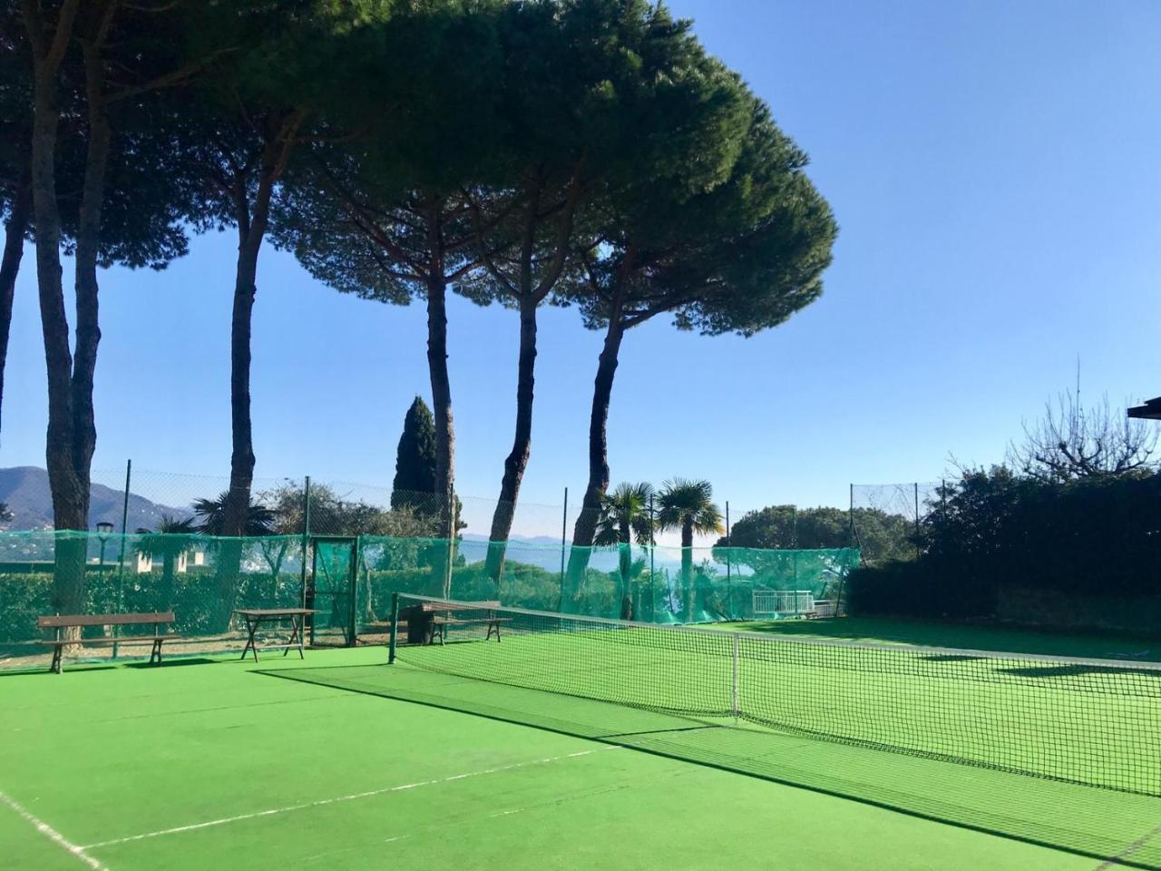 Residence "Delfino" Con Piscina E Campo Da Tennis Rapallo Buitenkant foto